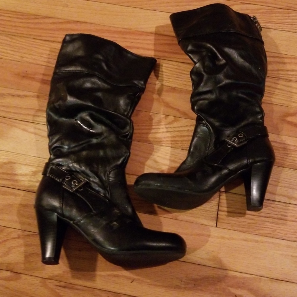 GUESS Black Boots